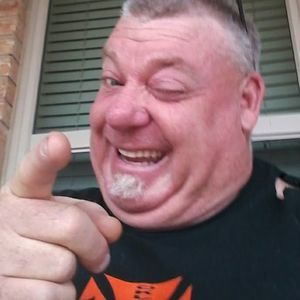 Meet your Posher, Stephen